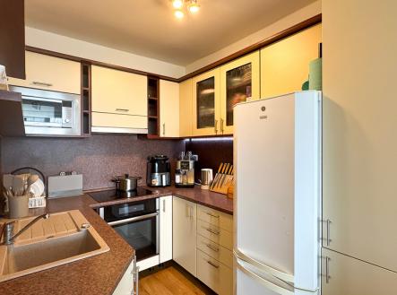 2+kk na prodej v Hradci Králové | Prodej bytu, 2+kk, 48 m²
