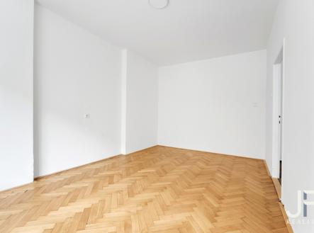 Byt 2+1 na prodej, Pražské předm | Prodej bytu, 2+1, 64 m²
