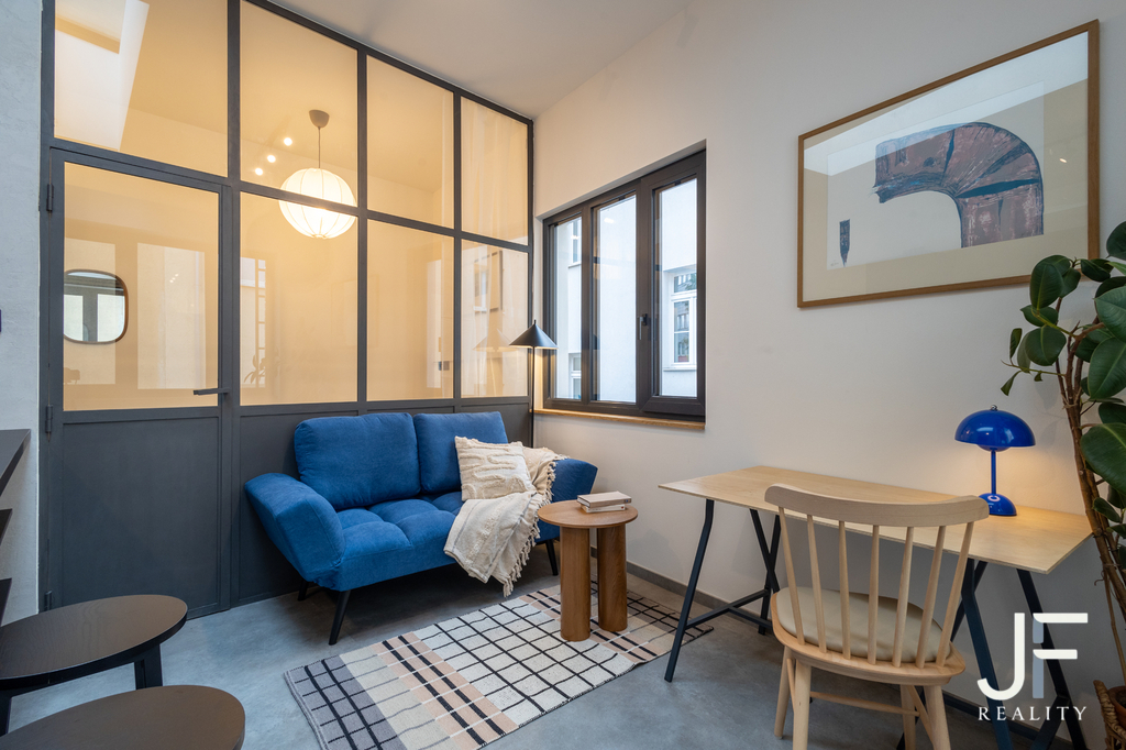 Byt 2+kk v Holešovicích plně vybavený a funkční