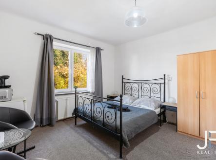 Je zde celkem 8 pokojů | Prodej - hotel, 250 m²