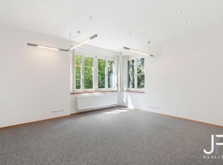 Kanceláře k pronájmu v Libni | Pronájem - kanceláře, 119 m²