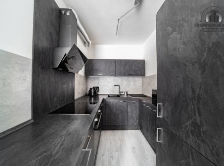 toufrarova-6.jpg | Pronájem bytu, 2+kk, 58 m²