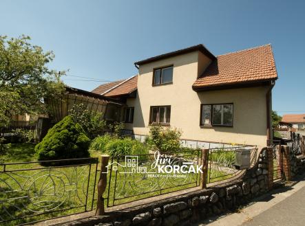 1 | Prodej - dům/vila, 201 m²