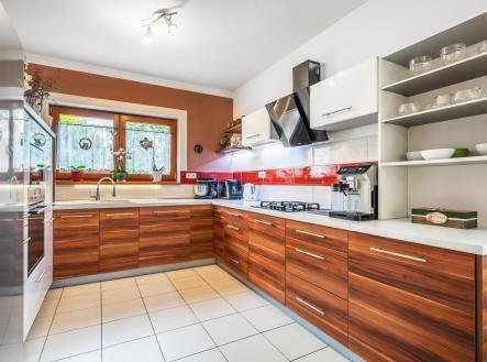 Heršpice kuchyně | Prodej - dům/vila, 240 m²