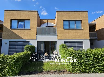 Exteriér Slavkov Kaunicův dvůr 3 | Pronájem bytu, 2+kk, 69 m²