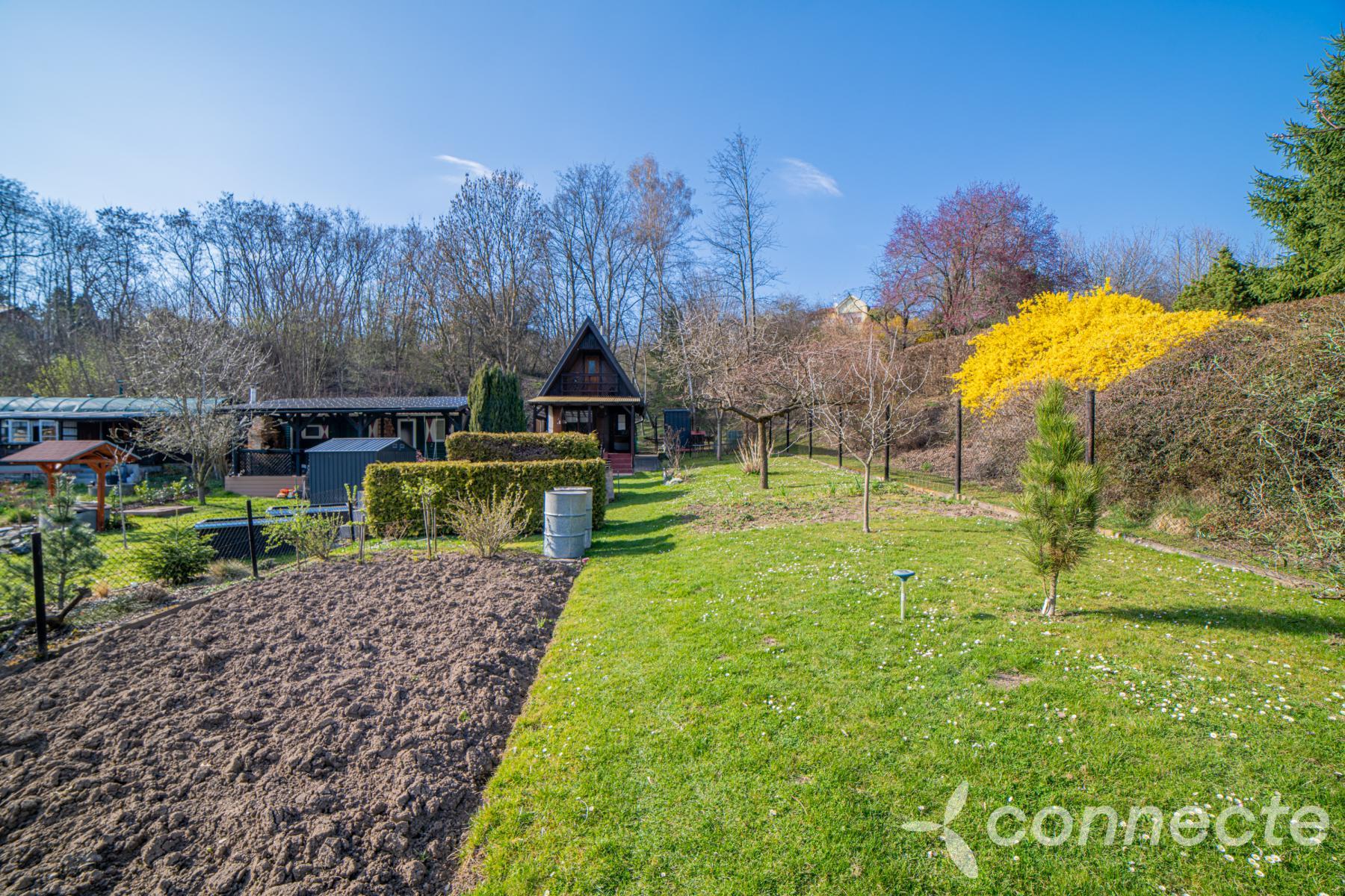 Prodej chaty - Kolín Štítary_001.JPG