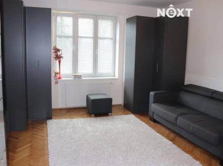 Pronájem bytu, 1+kk, 31 m²