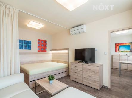 Pronájem bytu, 1+1, 32 m²
