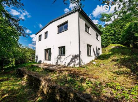 Prodej - dům/vila, 249 m²