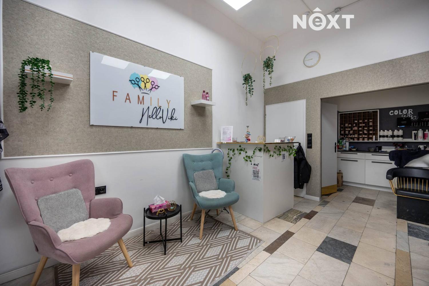 Pronájem komerční Obchodní prostory, 44㎡