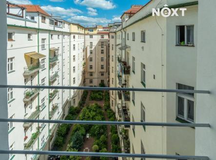 Pronájem bytu, 1+kk, 32 m²