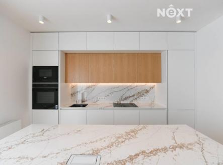 Pronájem bytu, 4+kk, 120 m²