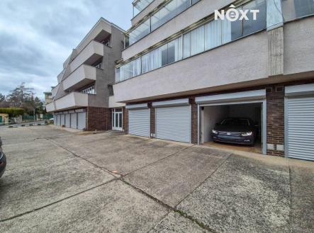 Pronájem - komerční objekt, sklad, 16 m²