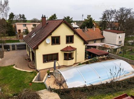 Prodej - dům/vila, 179 m²