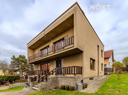 Prodej - dům/vila, 297 m²