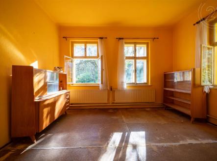 . | Prodej - dům/vila, 488 m²