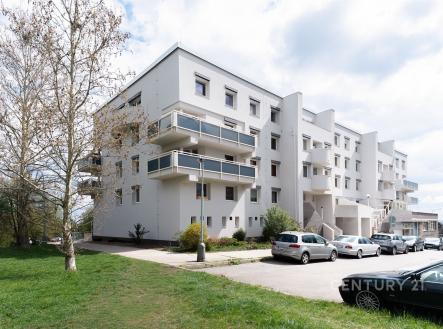 . | Prodej bytu, 3+kk, 88 m²