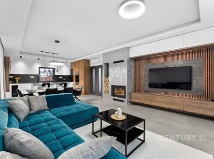 . | Prodej - dům/vila, 300 m²