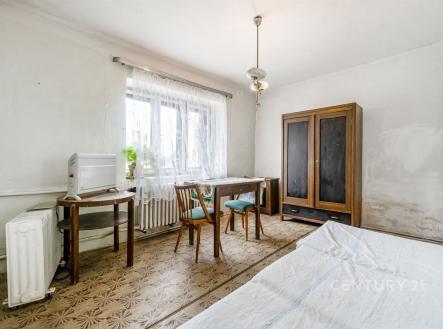 . | Prodej - dům/vila, 205 m²
