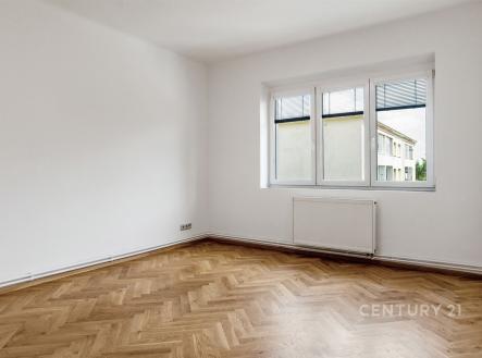 . | Pronájem bytu, 3+1, 85 m²