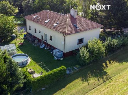 Prodej - dům/vila, 260 m²