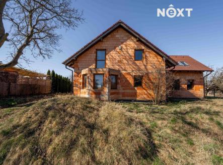 Prodej - dům/vila, 252 m²
