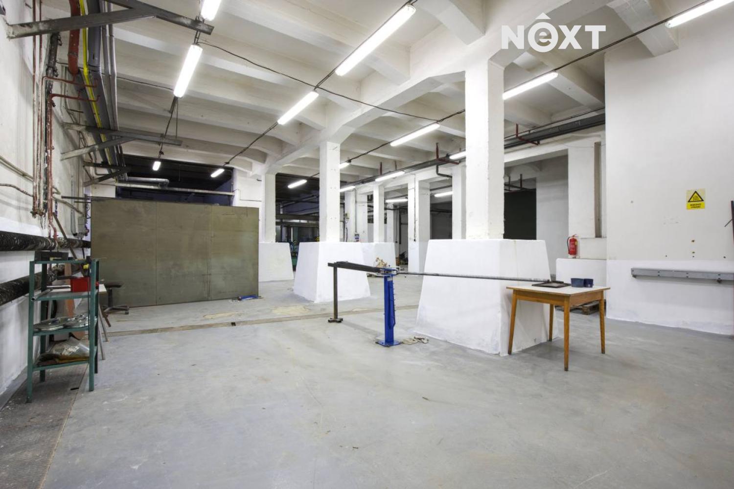 Pronájem komerční Výroba, 2 250㎡