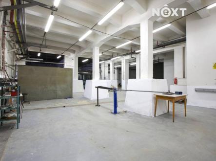 Pronájem - komerční objekt, výroba, 2 000 m²