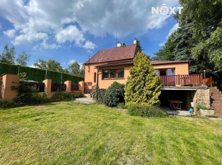 Pronájem - dům/vila, 210 m²