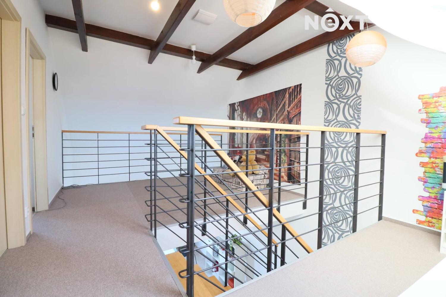 Prodej byt 4+kk, 103㎡