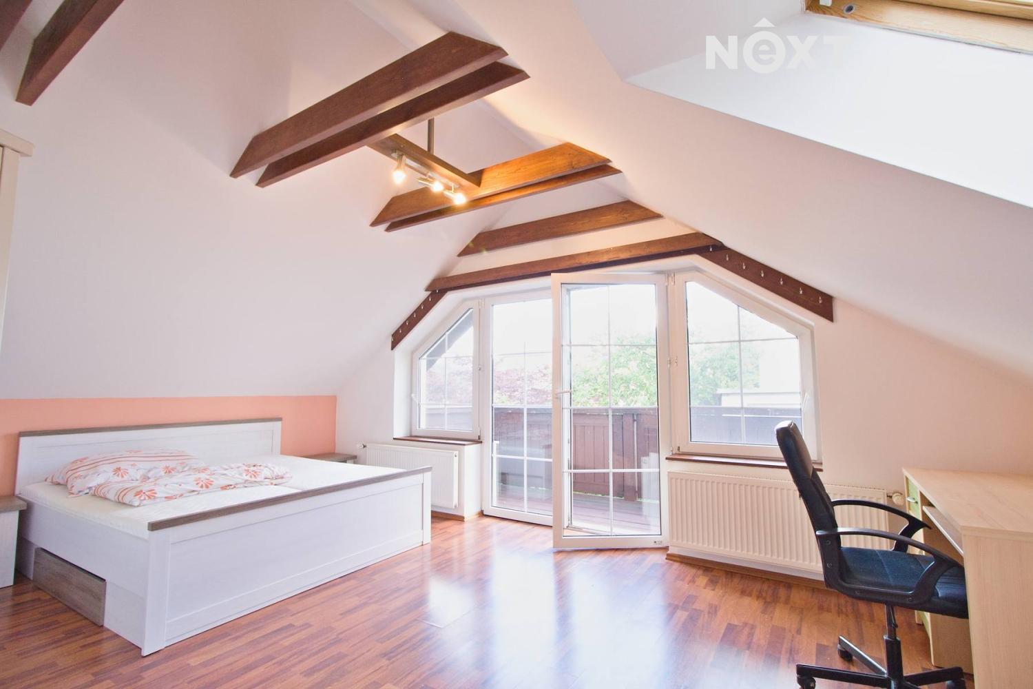 Pronájem Rodinný dům, 240㎡