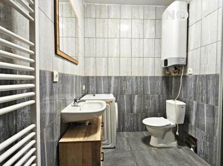 Pronájem bytu, 1+kk, 40 m²