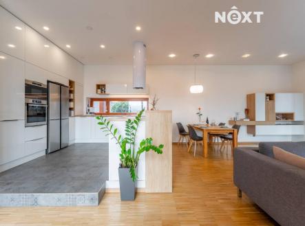 Prodej - dům/vila, 226 m²