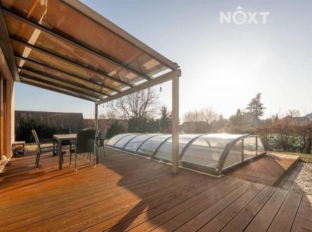 Prodej - dům/vila, 304 m²