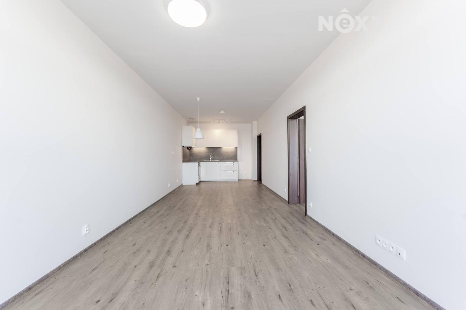 Pronájem byt 2+kk, 69㎡