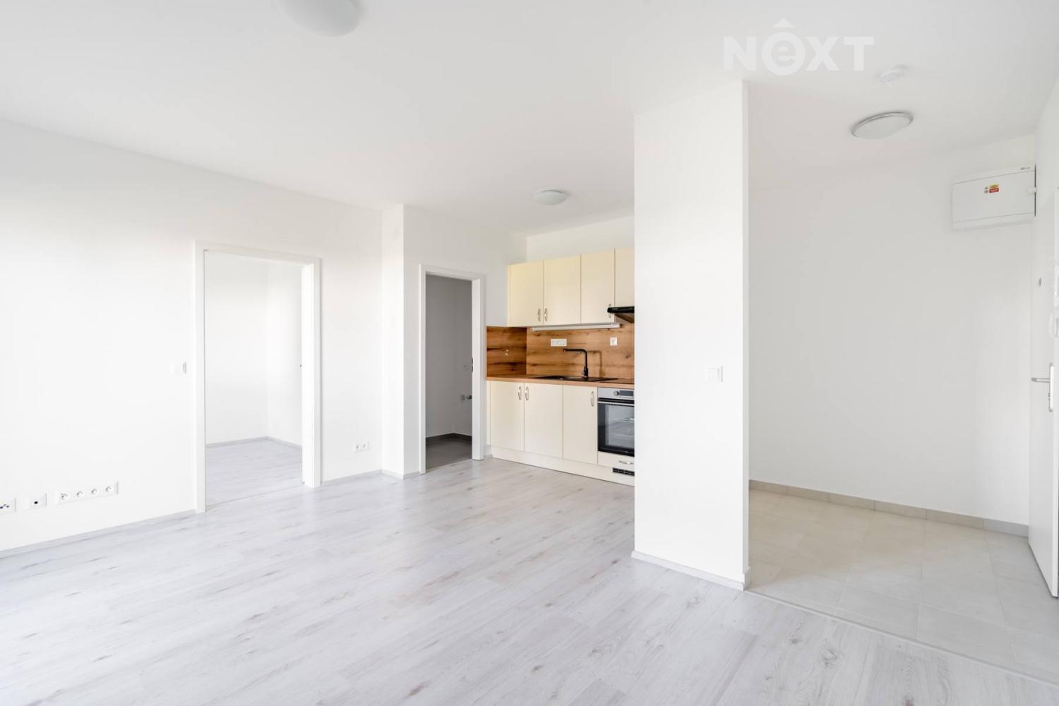 Pronájem byt 2+kk, 44㎡