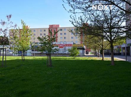 Pronájem - komerční objekt, obchodní centrum, 540 m²