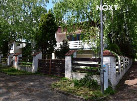 Prodej - dům/vila, 204 m²