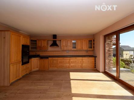 Prodej - dům/vila, 260 m²