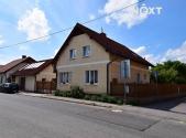 Prodej - dům/vila, 143 m²