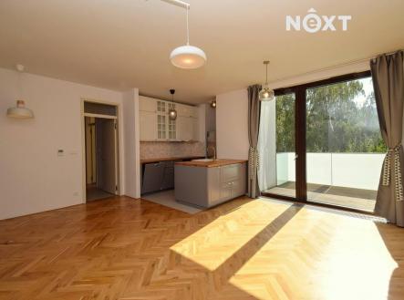 Pronájem bytu, 3+kk, 72 m²