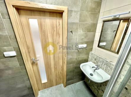 Pronájem bytu, 1+kk, 32 m² obrázek