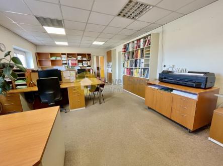 foto: 4 | Prodej - komerční objekt, výroba, 2 096 m²