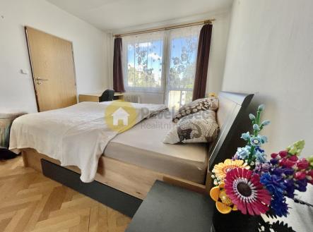 Pronájem bytu, 2+kk, 41 m² obrázek