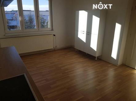 Pronájem bytu, 3+kk, 90 m²