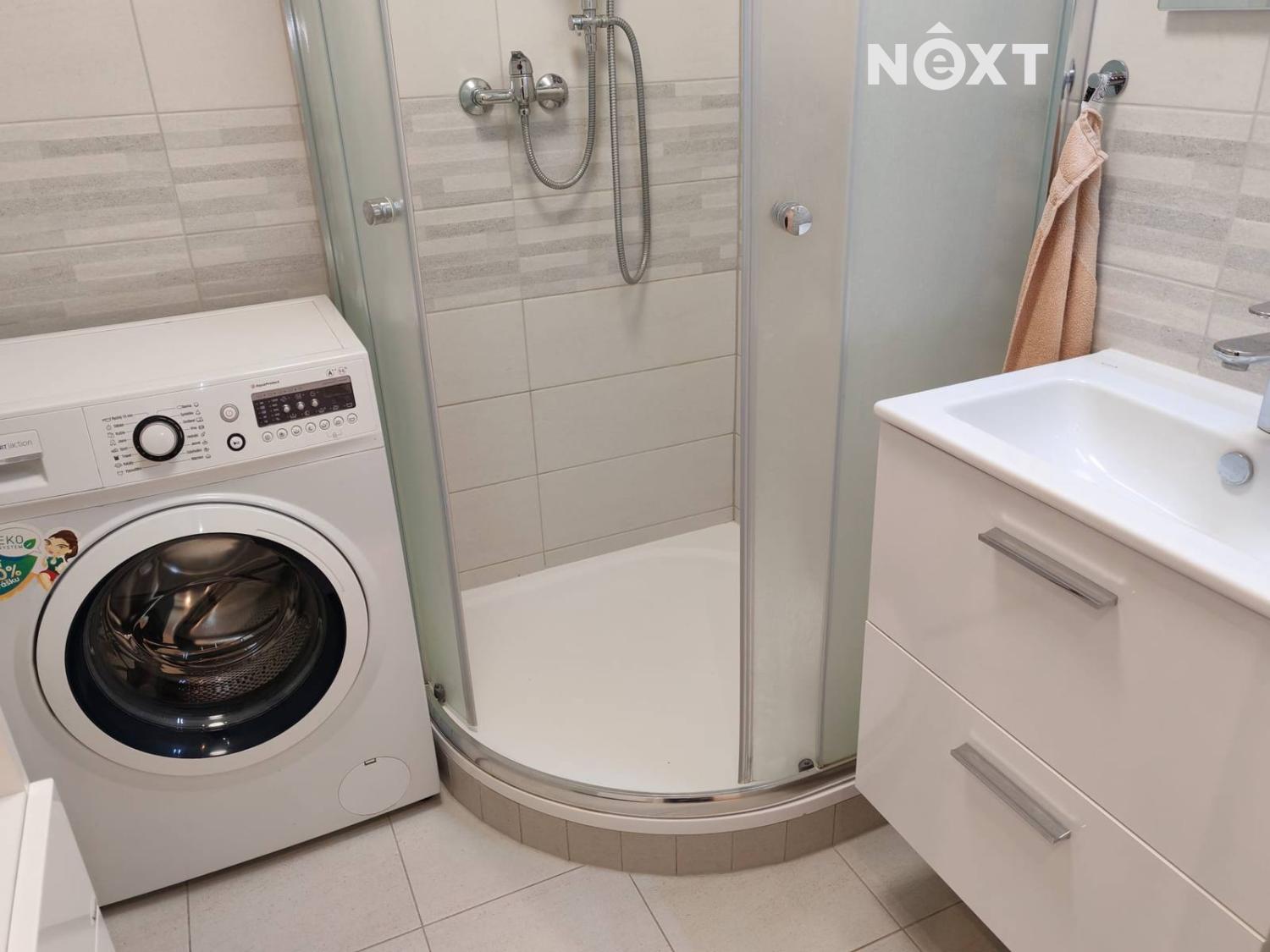 Pronájem byt 3+1, 66㎡