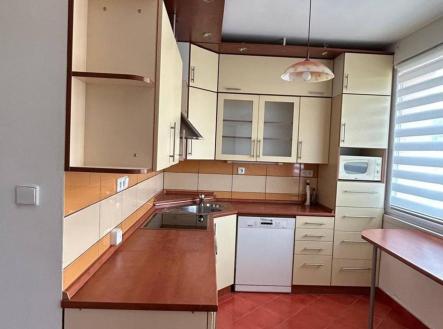 Prodej bytu, 4+1, 85 m²