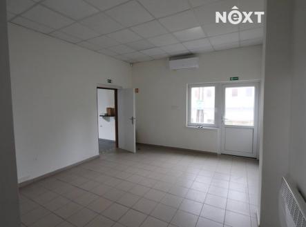 Pronájem - komerční objekt, obchodní centrum, 441 m²