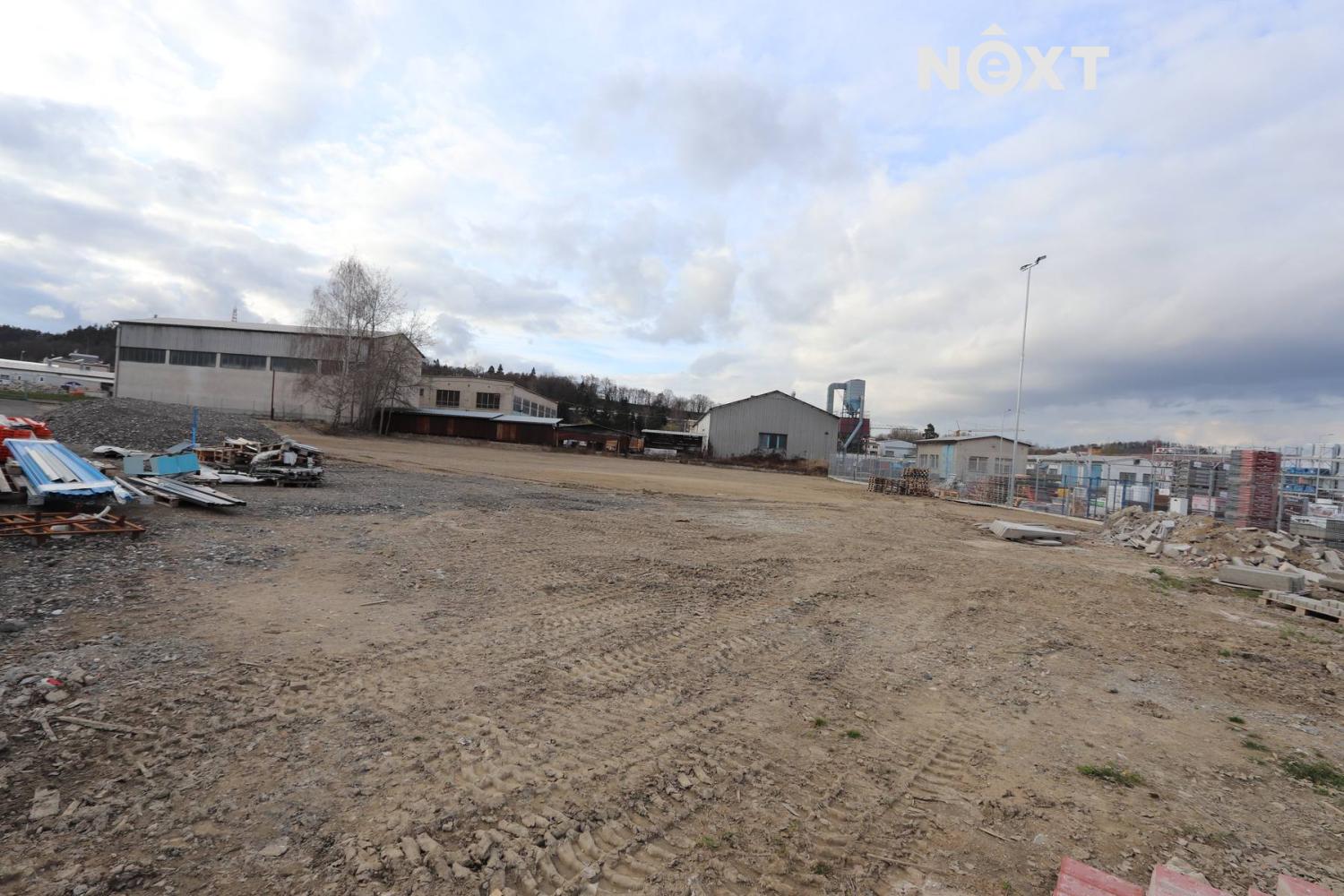 Pronájem pozemek Komerční, 3000㎡