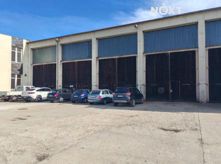 Pronájem - komerční objekt, výroba, 200 m²